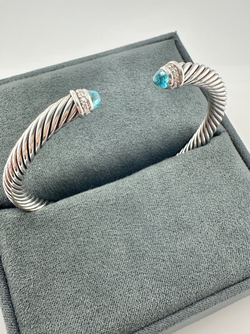 David Yurman Cable Cuff w/ Blue Topaz & Pavé White Diamonds - 5mm - Medium - Picture 4 of 15